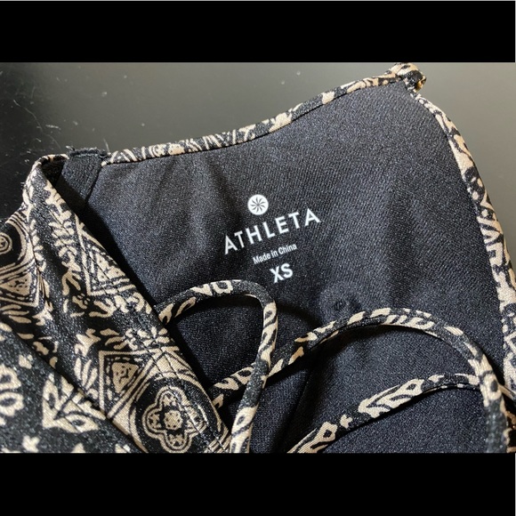 Athleta Printed Tankini Swimsuit Top - Picture 5 of 6